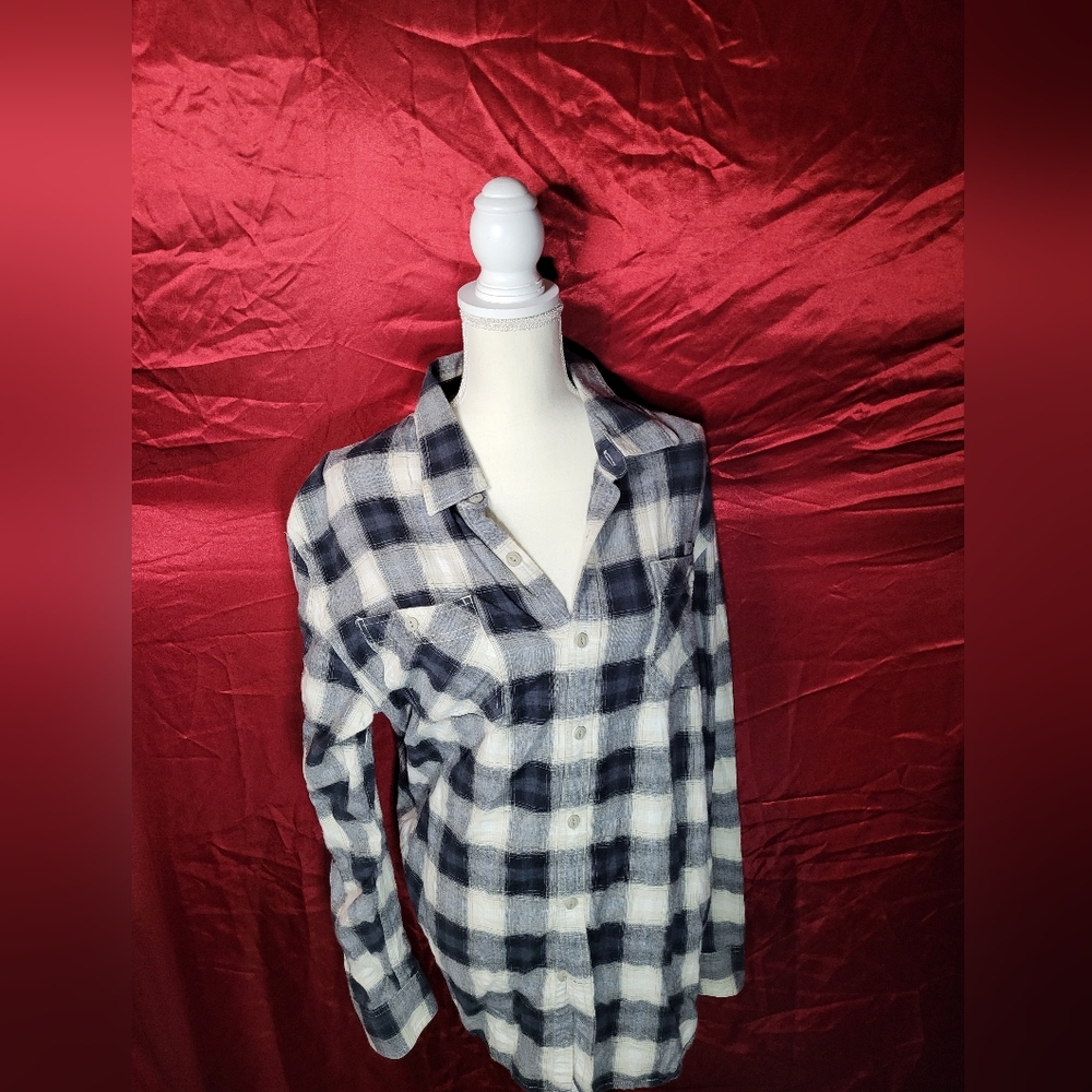EUC Converse One Star Men's XL Black & White Plaid Flannel Shirt - Picture 2 of 5